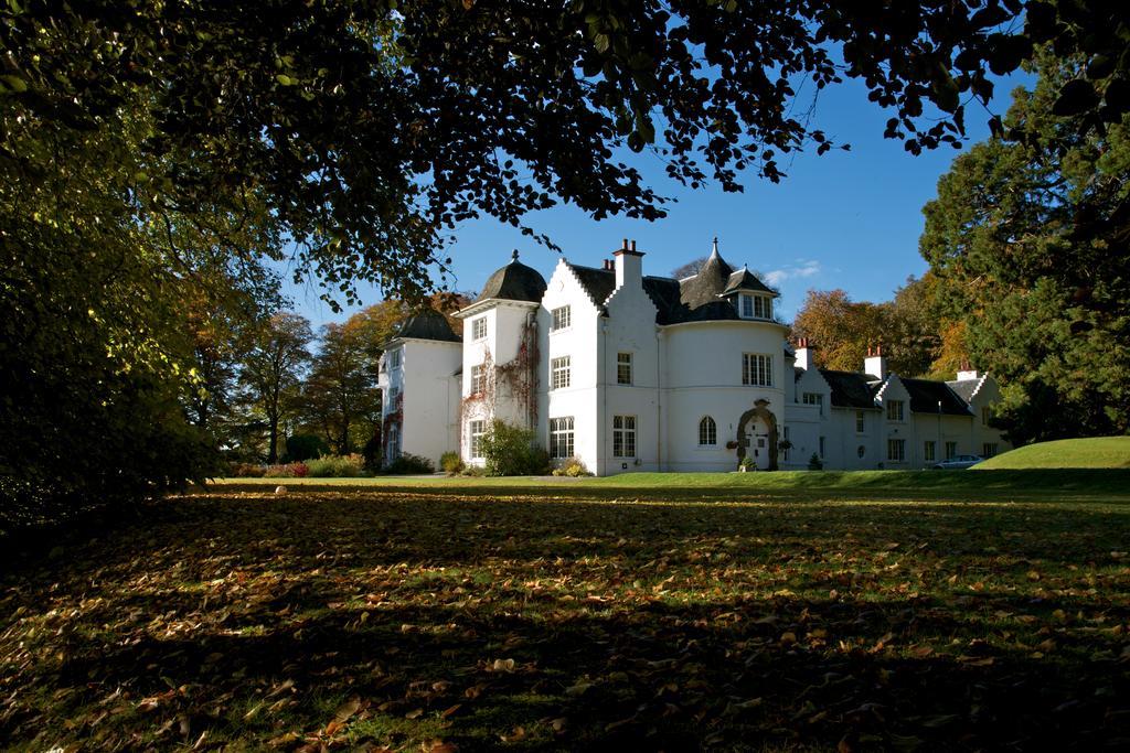 Achnagairn Castle Hotel Kirkhill Exterior photo